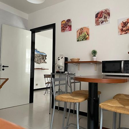 Casa Vacanze Interno 5 มาเตรา ภายนอก รูปภาพ