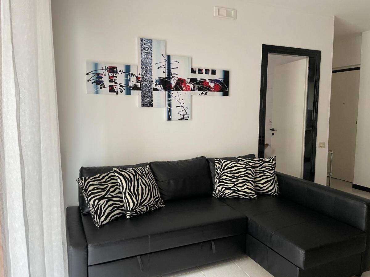Casa Vacanze Interno 5 มาเตรา ภายนอก รูปภาพ