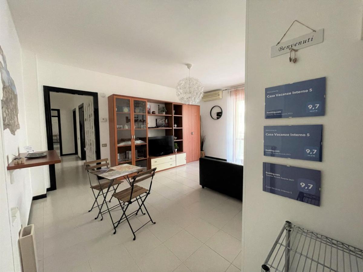 Casa Vacanze Interno 5 มาเตรา ภายนอก รูปภาพ